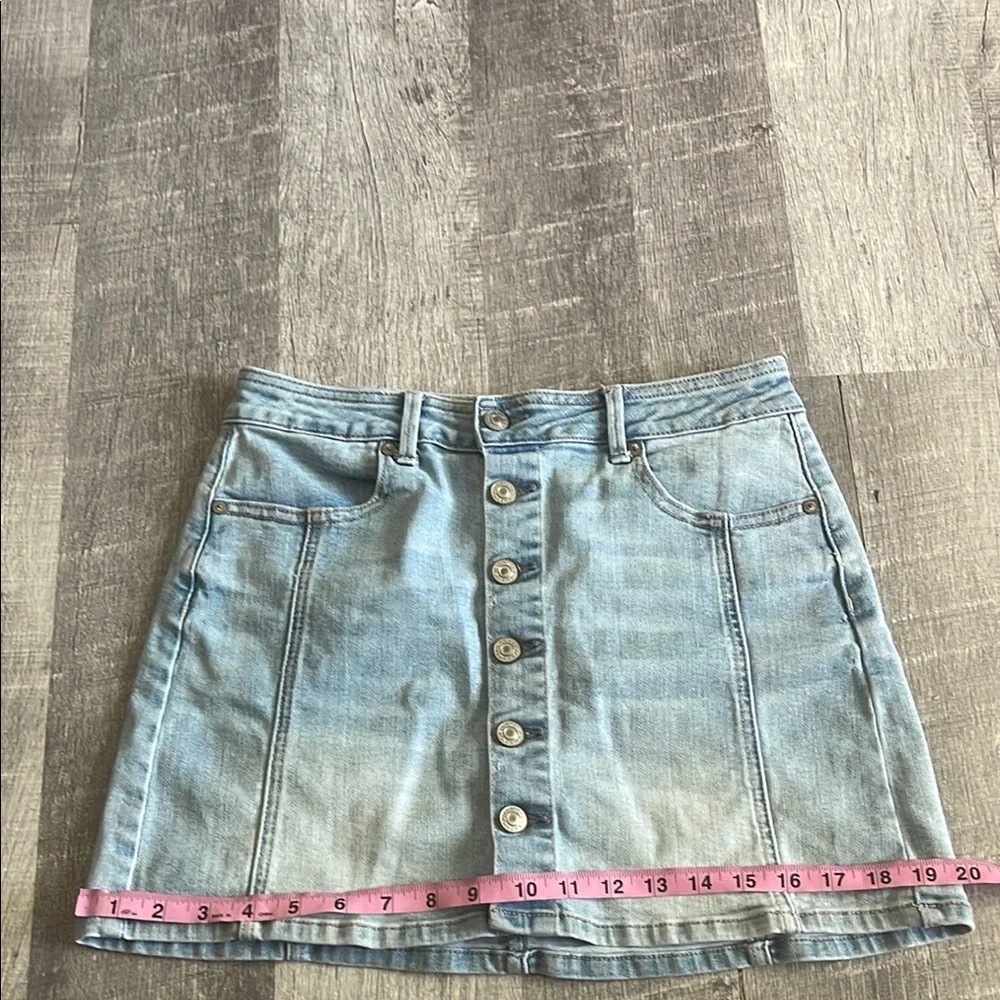 American‎ Eagle Button-Up Denim Mini Skirt